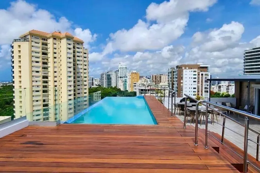 Apartmento En El Corazon De La Ciudad Con Piscina Infinita Y Vista Al Mar Santo Domingo